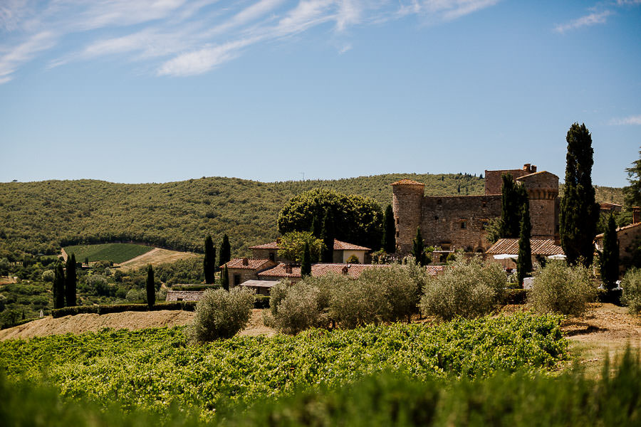 Tuscany Wedding in Castle: Castello di Meleto in Chianti